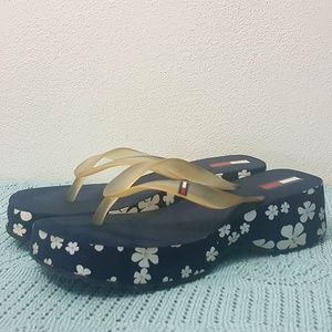Vtg Floral Tommy Hilfiger Platform Flip Flops Sz 8